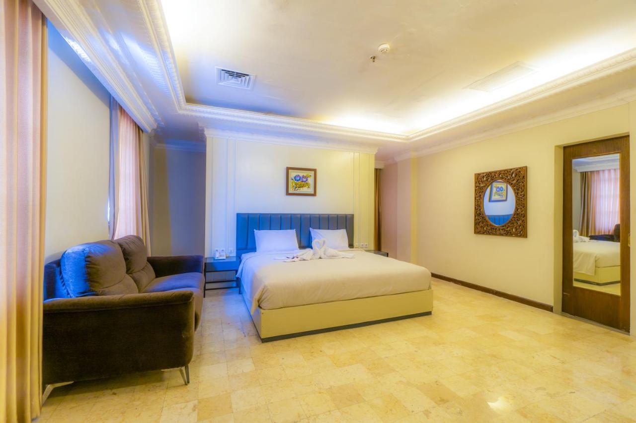 D'Salvatore Boutique Hotel Yogyakarta Maguwo Ngoại thất bức ảnh