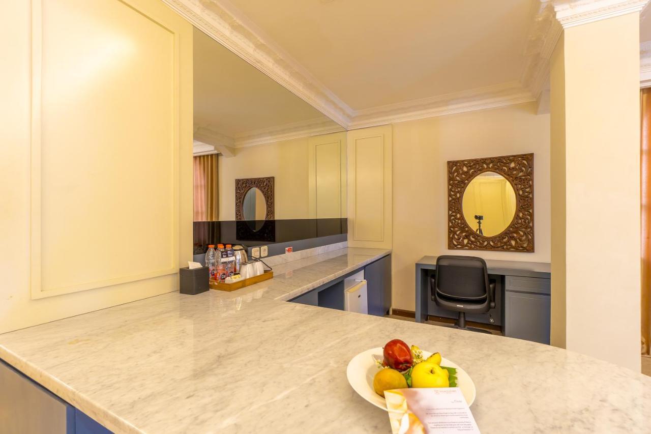 D'Salvatore Boutique Hotel Yogyakarta Maguwo Ngoại thất bức ảnh