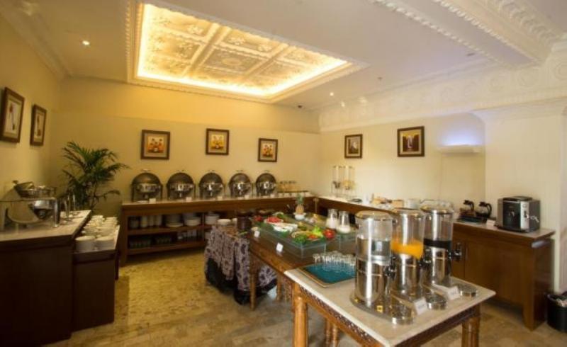 D'Salvatore Boutique Hotel Yogyakarta Maguwo Ngoại thất bức ảnh