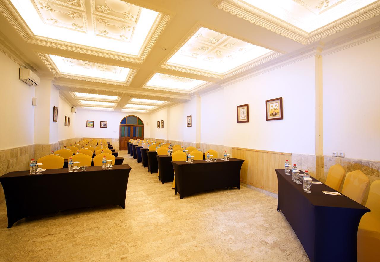 D'Salvatore Boutique Hotel Yogyakarta Maguwo Ngoại thất bức ảnh