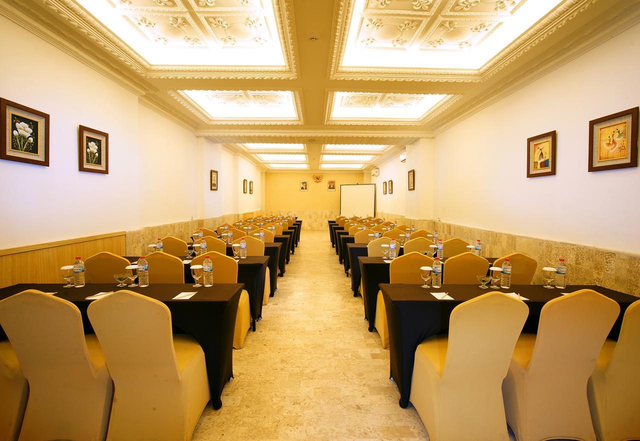 D'Salvatore Boutique Hotel Yogyakarta Maguwo Ngoại thất bức ảnh